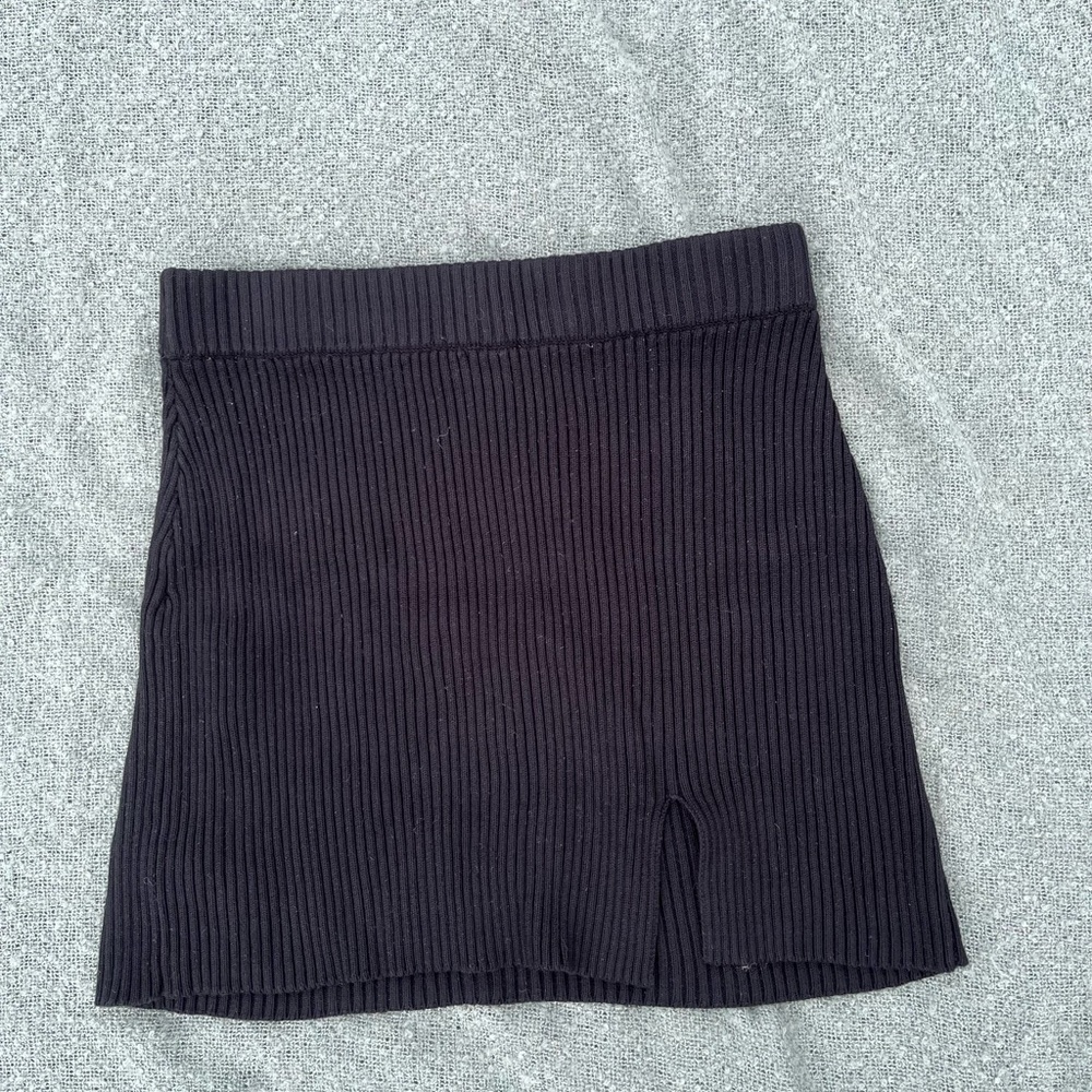 Rue21 Gray Ribbed Sweater